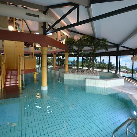 Villa Comfortable With Four Bathrooms, In Surroundings Arcen